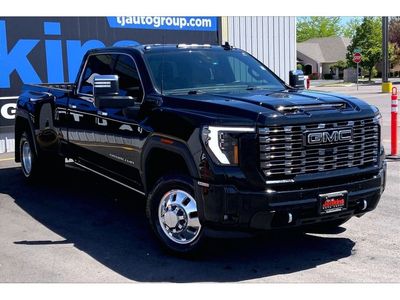 2025 GMC Sierra 3500 — side profile view