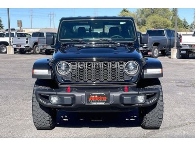 2024 Jeep Gladiator — rear three-quarter view