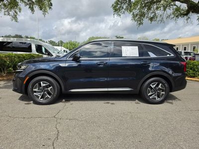 2021 Kia Sorento Hybrid — side profile view