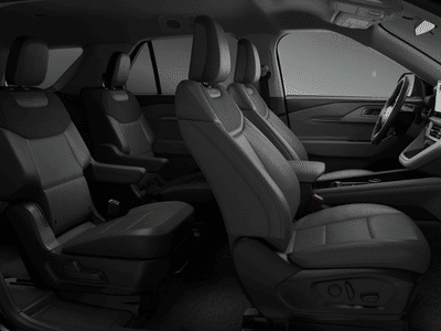 2026 Ford Explorer — detail view