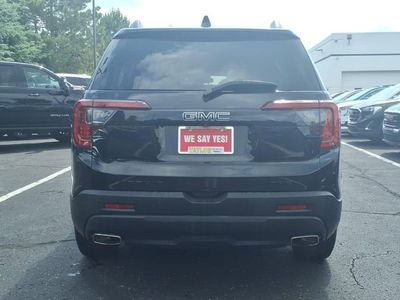 2022 GMC Acadia — detail view