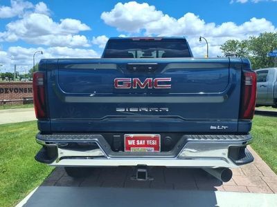 2024 GMC Sierra 2500 HD — detail view
