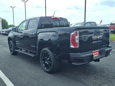 2022 GMC Canyon — detail view