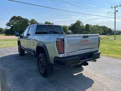 2026 GMC Sierra 2500 HD — side profile view