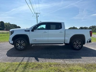 2025 GMC Sierra 1500 — side profile view