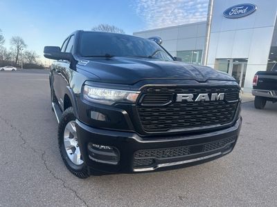 2025 RAM 1500 — detail view