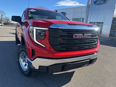2025 GMC Sierra 1500 — detail view