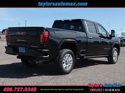 2022 GMC Sierra 2500HD — interior view