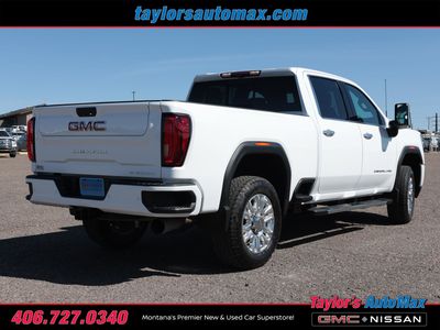 2020 GMC Sierra 2500HD — interior view