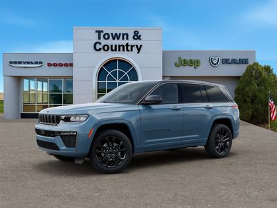 2026 Jeep Grand Cherokee — side profile view