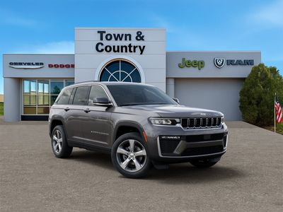 2026 Jeep Grand Cherokee — detail view