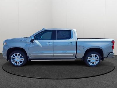 2026 Chevrolet Silverado 1500 — side profile view