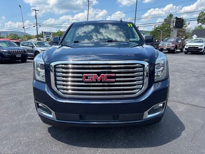 2017 GMC Yukon — side profile view