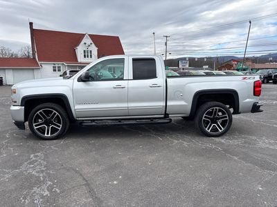 2018 Chevrolet Silverado 1500 — interior view