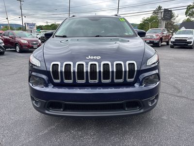 2016 Jeep Cherokee — side profile view