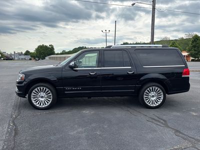 2017 Lincoln Navigator L — interior view