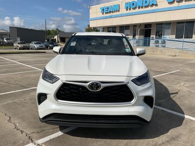 2021 Toyota Highlander — side profile view