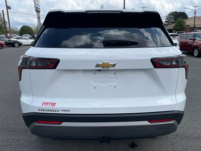2025 Chevrolet Equinox — interior view