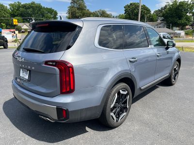 2025 Kia Telluride — detail view