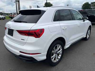 2025 Audi Q3 — detail view