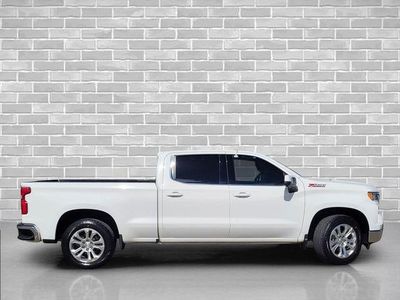 2023 Chevrolet Silverado 1500 — interior view