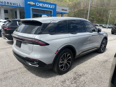 2026 Lincoln Nautilus — side profile view