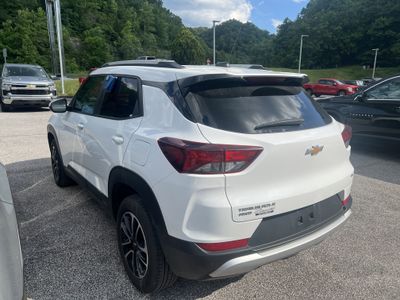 2024 Chevrolet Trailblazer — interior view