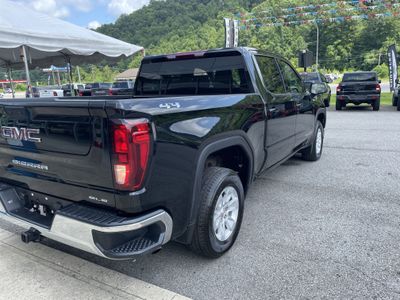 2024 GMC Sierra 1500 — interior view