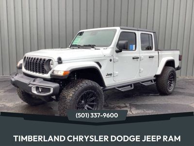 2024 Jeep Gladiator — side profile view