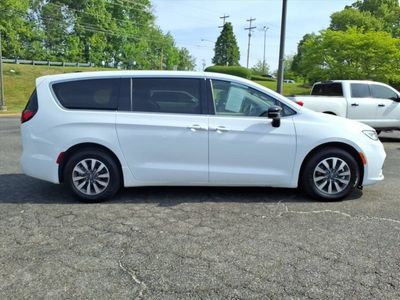 2024 Chrysler Pacifica — rear three-quarter view