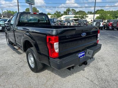 2022 Ford F-250SD — interior view