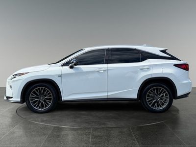 2019 Lexus RX — detail view