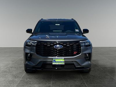 2025 Ford Explorer — side profile view