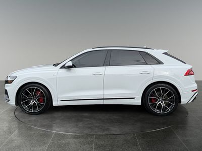 2021 Audi Q8 — detail view