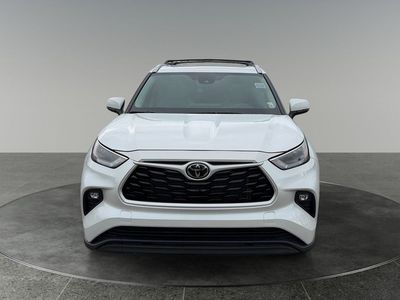 2026 Toyota Highlander — side profile view