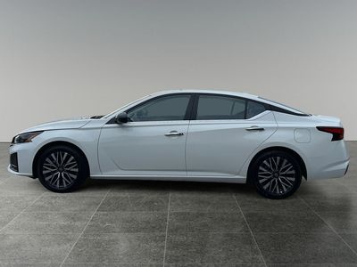 2025 Nissan Altima — interior view