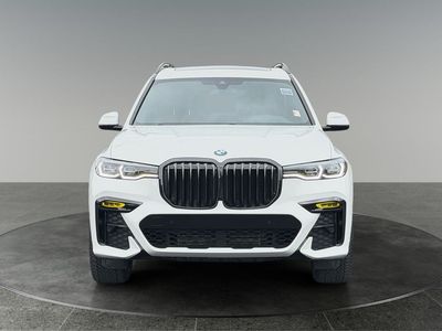 2021 BMW X7 — side profile view