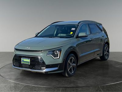 2025 Kia Niro — rear three-quarter view