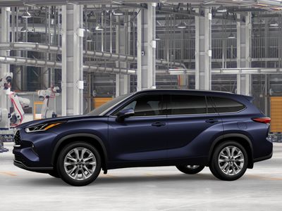 2026 Toyota Highlander — rear three-quarter view