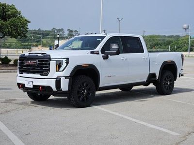 2026 GMC Sierra 2500 HD — side profile view