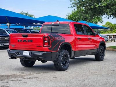 2025 RAM 1500 — detail view