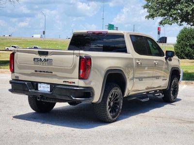 2023 GMC Sierra 1500 — detail view