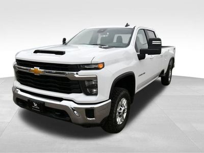 2024 Chevrolet Silverado 2500 HD — side profile view