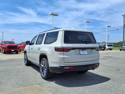 2022 Jeep Wagoneer — side profile view