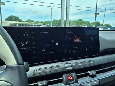 2025 Kia K4 — interior view