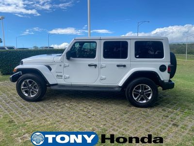 2022 Jeep Wrangler — interior view