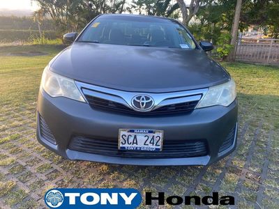 2014 Toyota Camry — side profile view