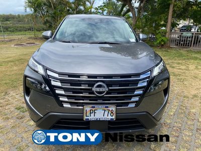 2025 Nissan Rogue — side profile view