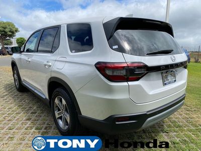 2025 Honda Pilot — detail view