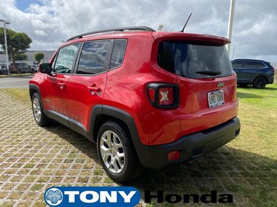 2017 Jeep Renegade — detail view